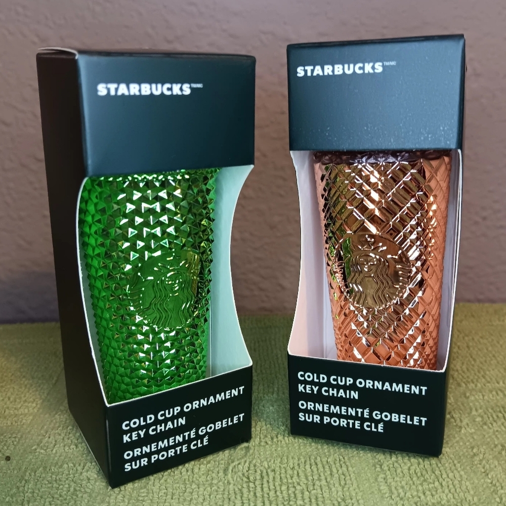 💎 Starbucks 2023 Holiday Bling Ornament Keychain NIB - Picture 4 of 4